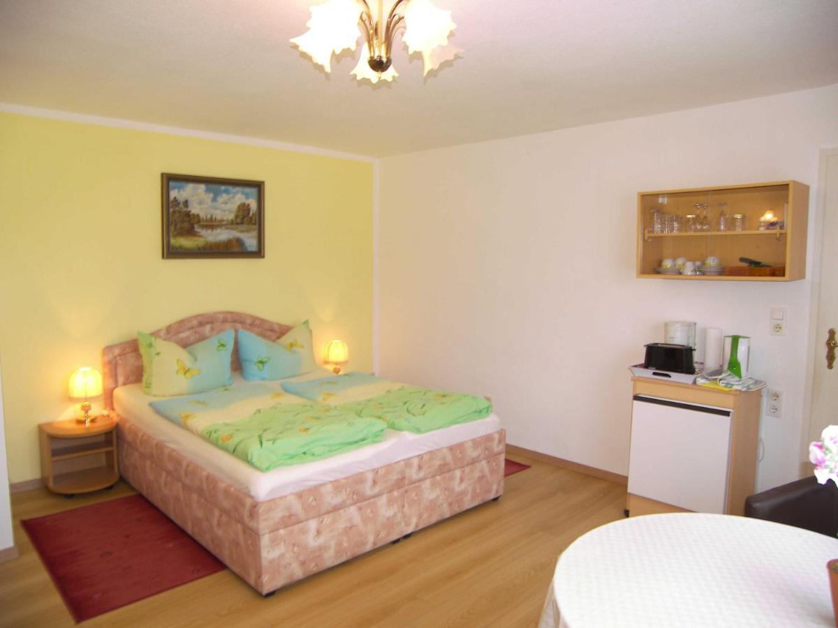 Ferienhaus Alice 10 Gehminuten Vom Strand Entfernt Ostseebad Heringsdorf Exterior foto