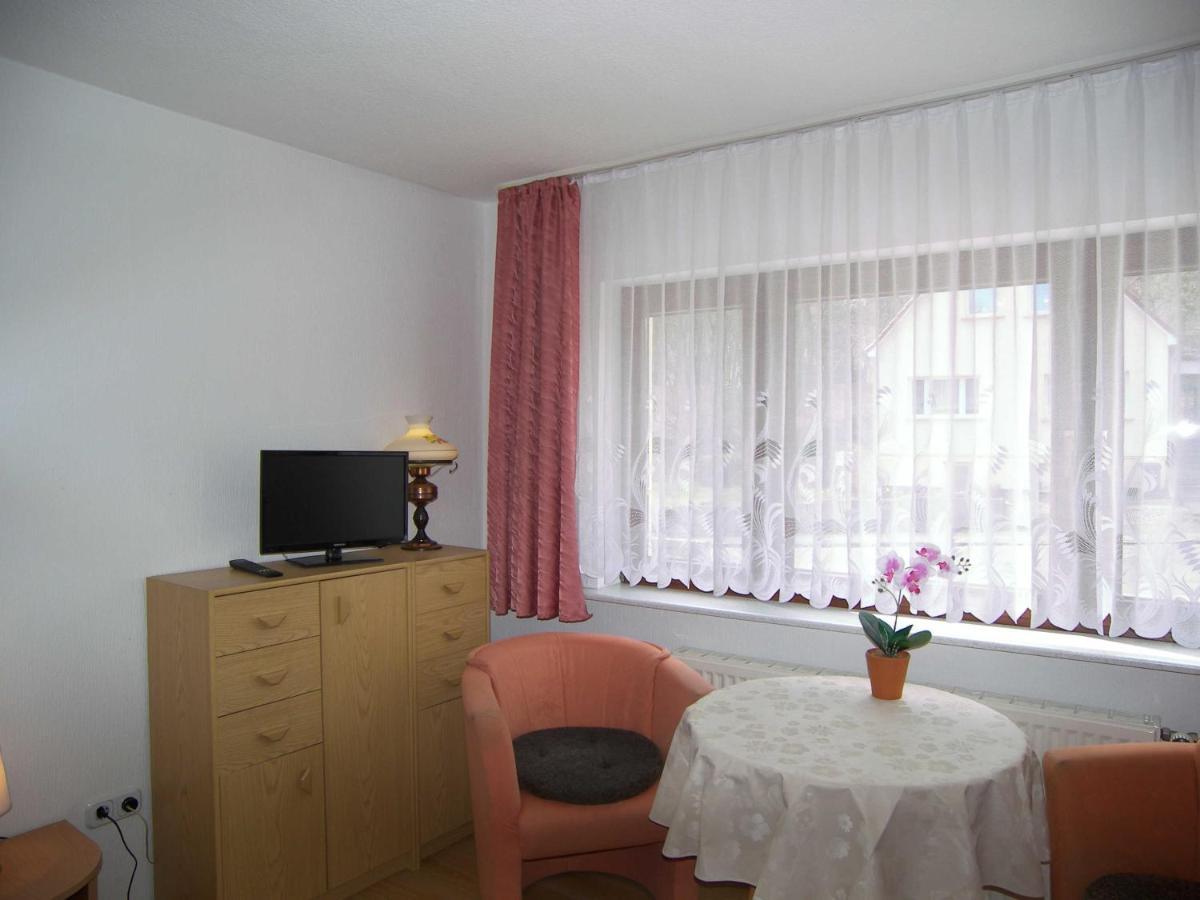 Ferienhaus Alice 10 Gehminuten Vom Strand Entfernt Ostseebad Heringsdorf Exterior foto