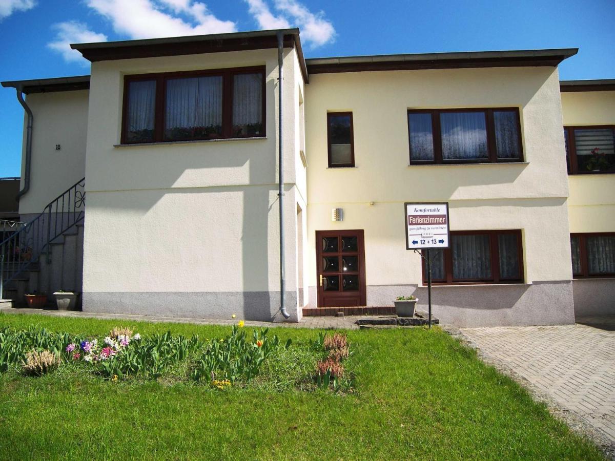 Ferienhaus Alice 10 Gehminuten Vom Strand Entfernt Ostseebad Heringsdorf Exterior foto